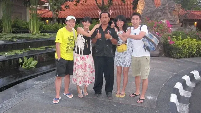JTB Bali driver tour with the Guest