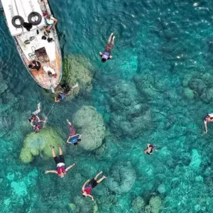 Nusa Penida Snorkeling and Island Tour