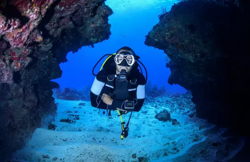 Blue Lagoon diving